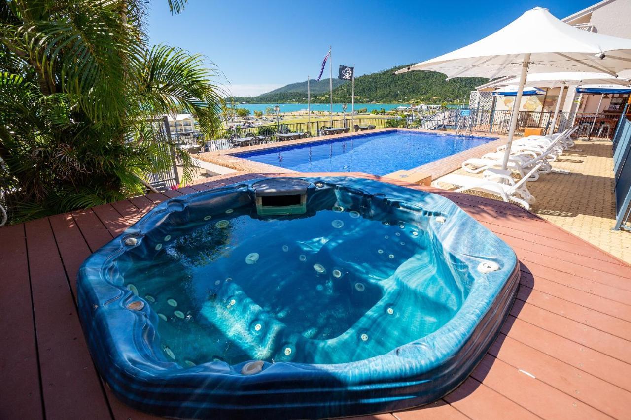 Ocean Views 16 Pool & Spa Wi-Fi Airlie Beach Esterno foto