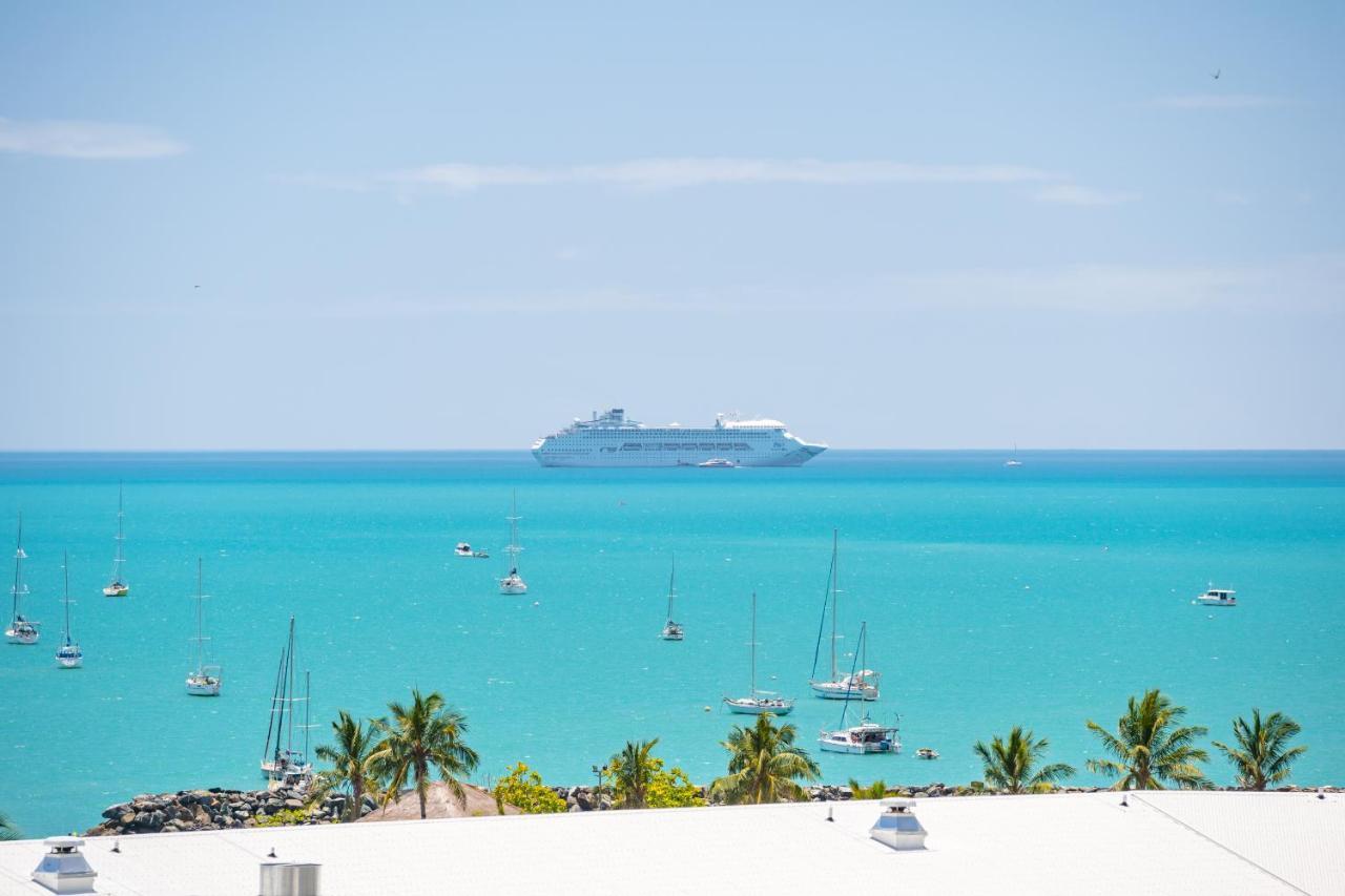 Ocean Views 16 Pool & Spa Wi-Fi Airlie Beach Esterno foto
