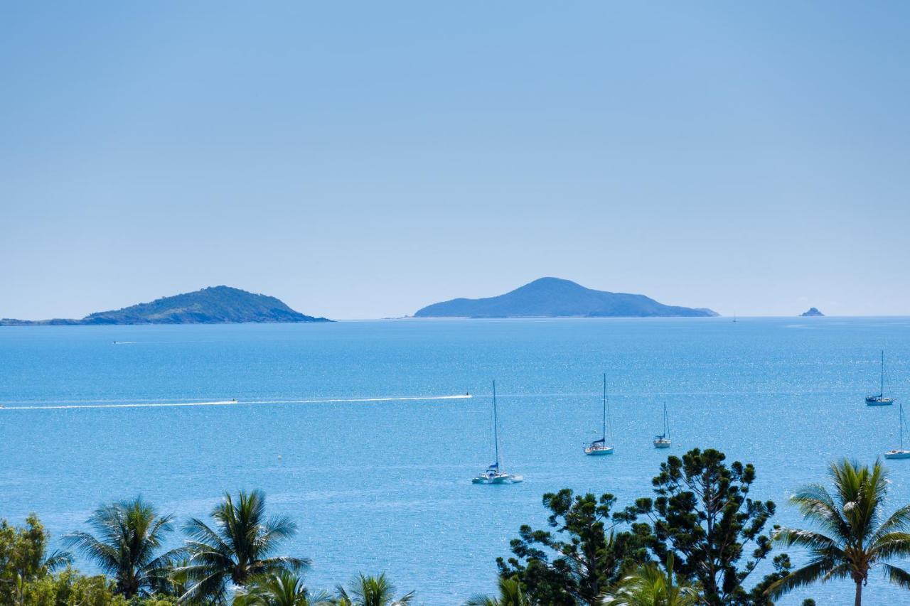 Ocean Views 16 Pool & Spa Wi-Fi Airlie Beach Esterno foto